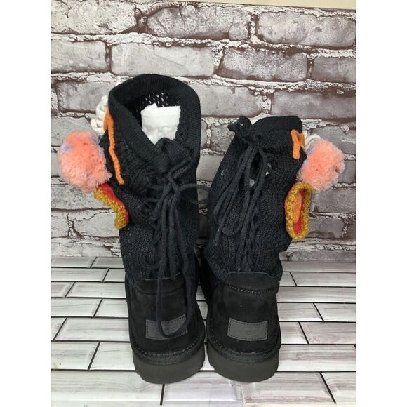 Ugg Australia Classic Floral Crochet Genuine Shearling Boots Women Sz 9M US/40EU - Picture 15 of 16